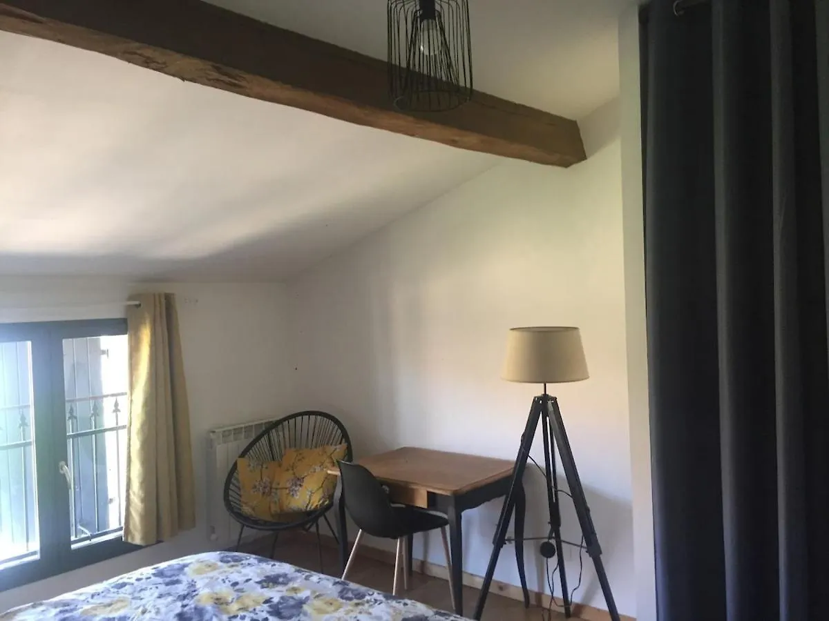 Les Gites Cherois Grande Maison Sweet Home Pkg Prive Pres De Lyon Les Cheres 0*,  France
