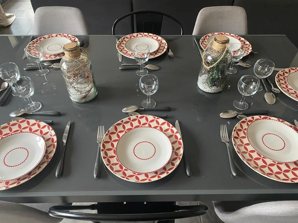 Les Gites Cherois Grande Maison Sweet Home Pkg Prive Pres De Lyon Les Cheres France