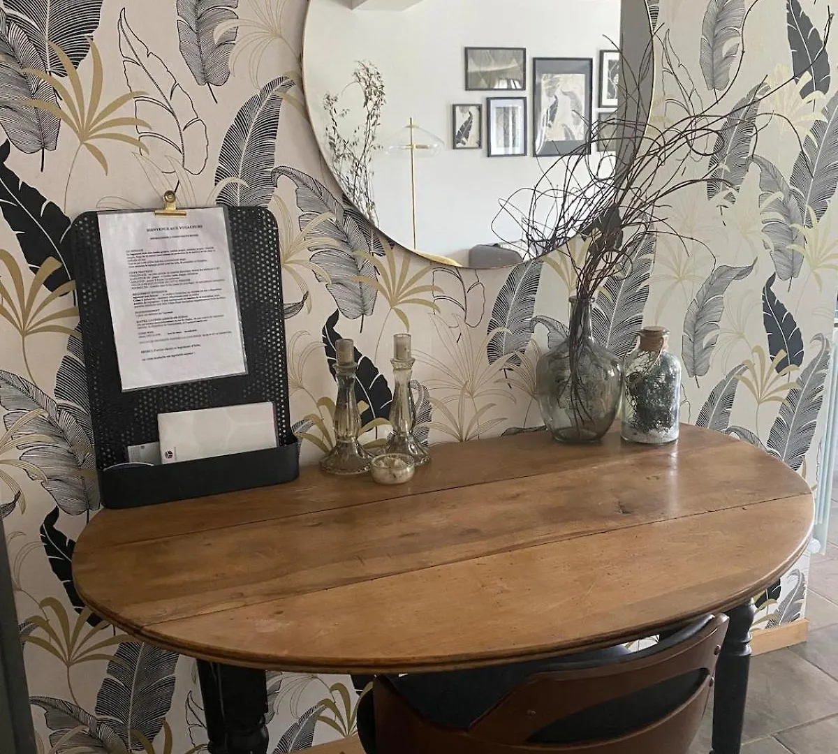 Les Gites Cherois Grande Maison Sweet Home Pkg Prive Pres De Lyon Les Cheres 0*,  France